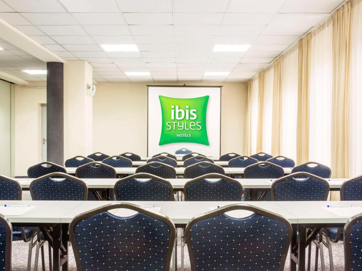 Ibis Styles Warszawa West Hotel Mory Екстериор снимка